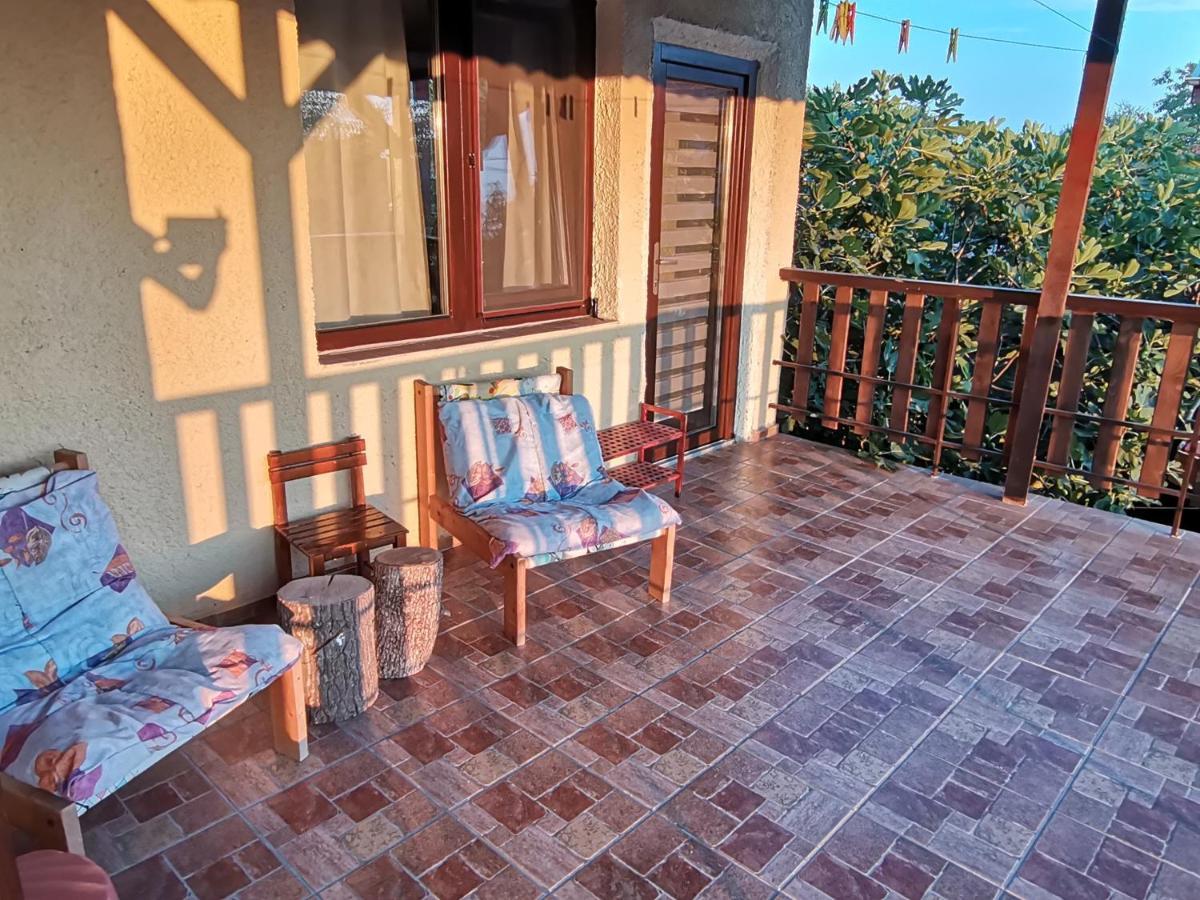 Villa Sunset Hause Warna Exterior foto
