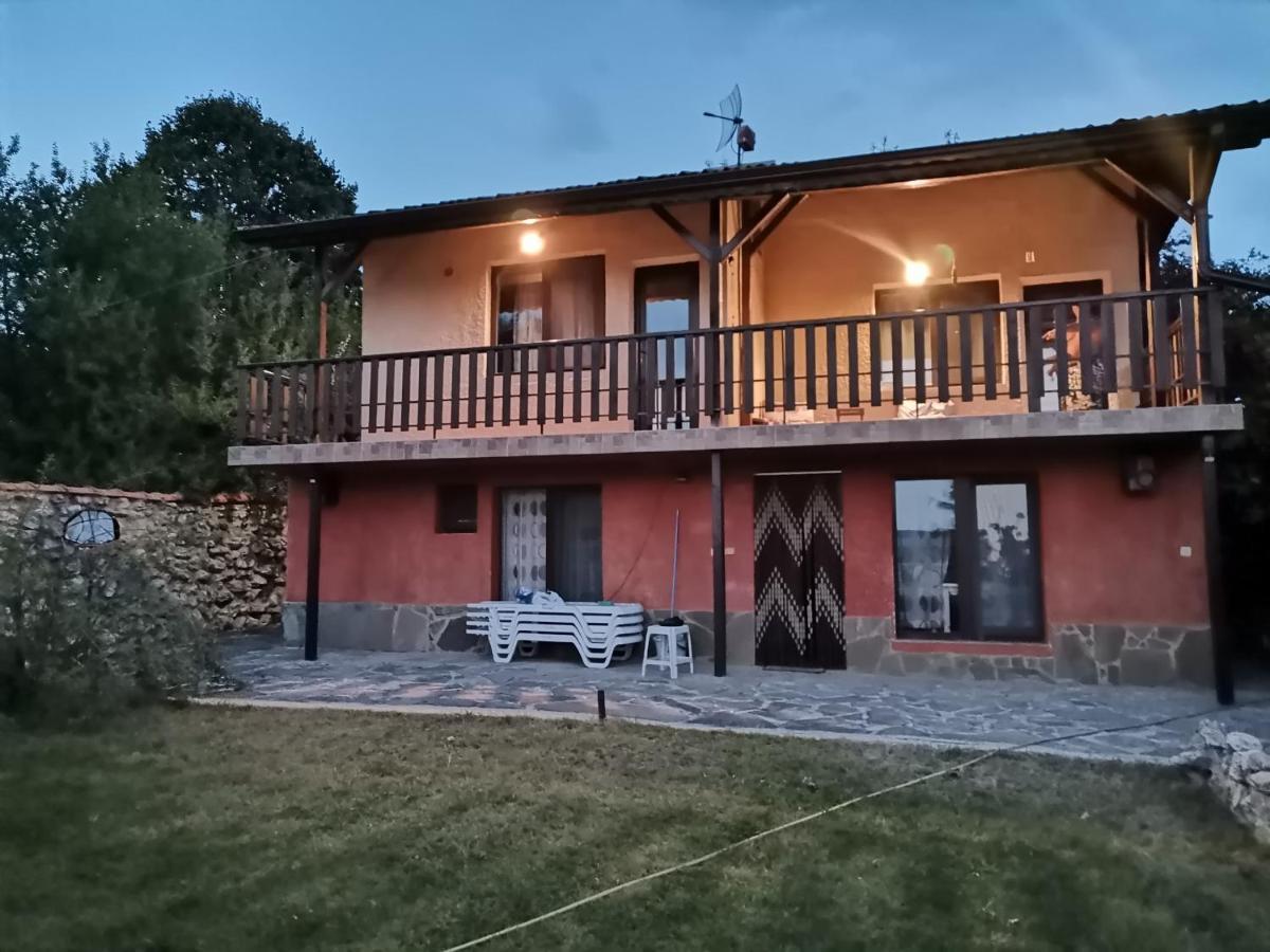 Villa Sunset Hause Warna Exterior foto